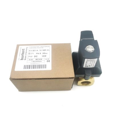 00125370 Электромоторный клапан Burkert 6014 C Прямодействующее соединение нижней пластины, обычно закрытое 2.0 Дверь для потока AC220V 8W Молотный корпус клапана 0 ~ 10bar