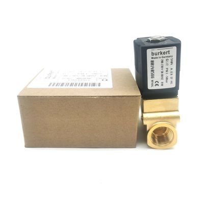 00137538 6013 Тип обычно закрытый 2.0 Flow Hole FKM Seal 8W Буркертов соленоидный клапан