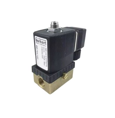 00308507 G1 2/2 Обычно закрыто 25 отверстия для потока FKM Молотое клапановое тело AC24V 8W1-40bar Буркертовый соленоидный клапан
